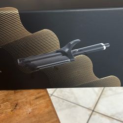 Wave Triple Barrel Curling Iron 