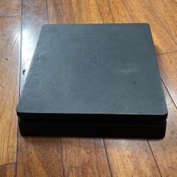 PS4 Slim Used 