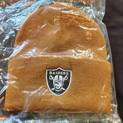 BRAND NEW CARHARTT/47 OAKLAND RAIDERS BEANIE
