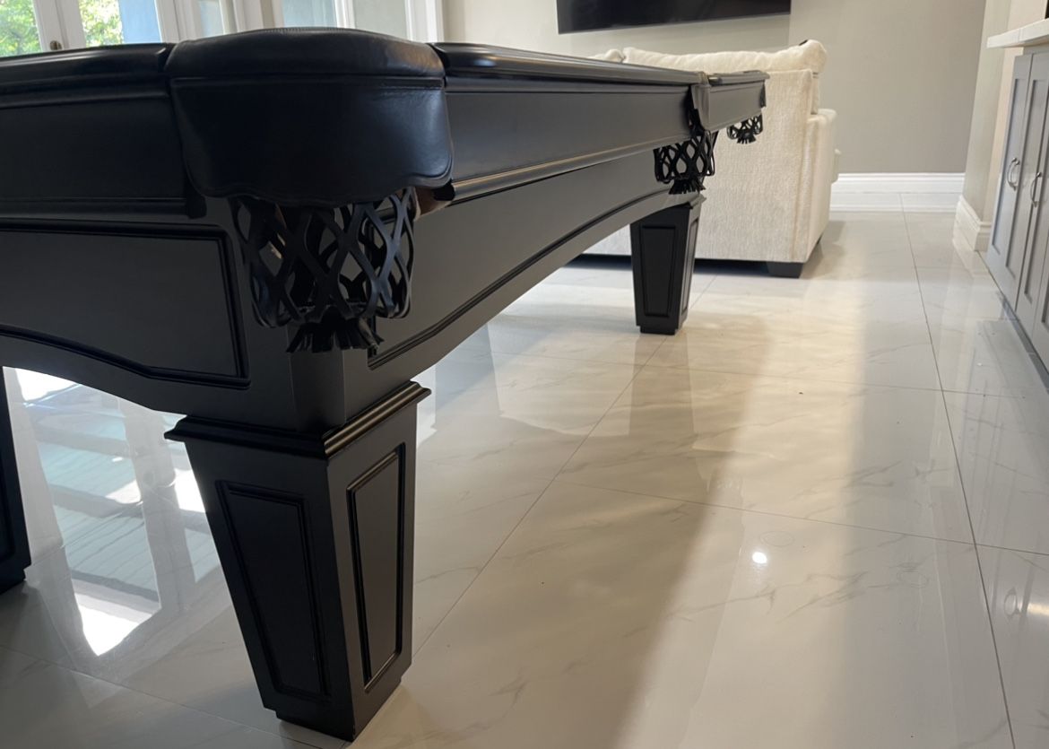 Pool Table Imperial 8ft ( Free Delivery & Set Up ) 