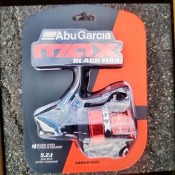 Abu Garcia Black Max BMAX4000 SPINNING FISHING REEL 5.2:1 GEAR RATIO