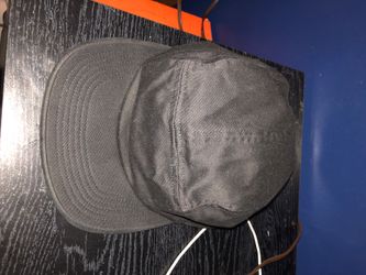 supreme embroidered hat