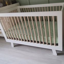 Crib/convertible Baby Bed -wood -  Hudson Babyletto - Adjusts to Child's Growth