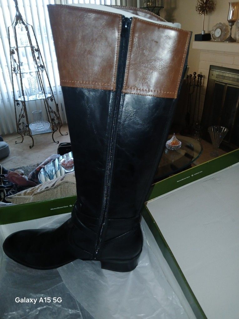 Coach Stylish Boots