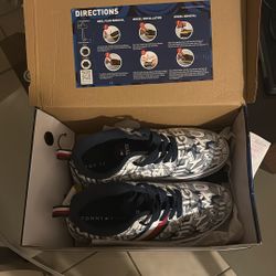 Size 9 Tommy Hilfiger Heels