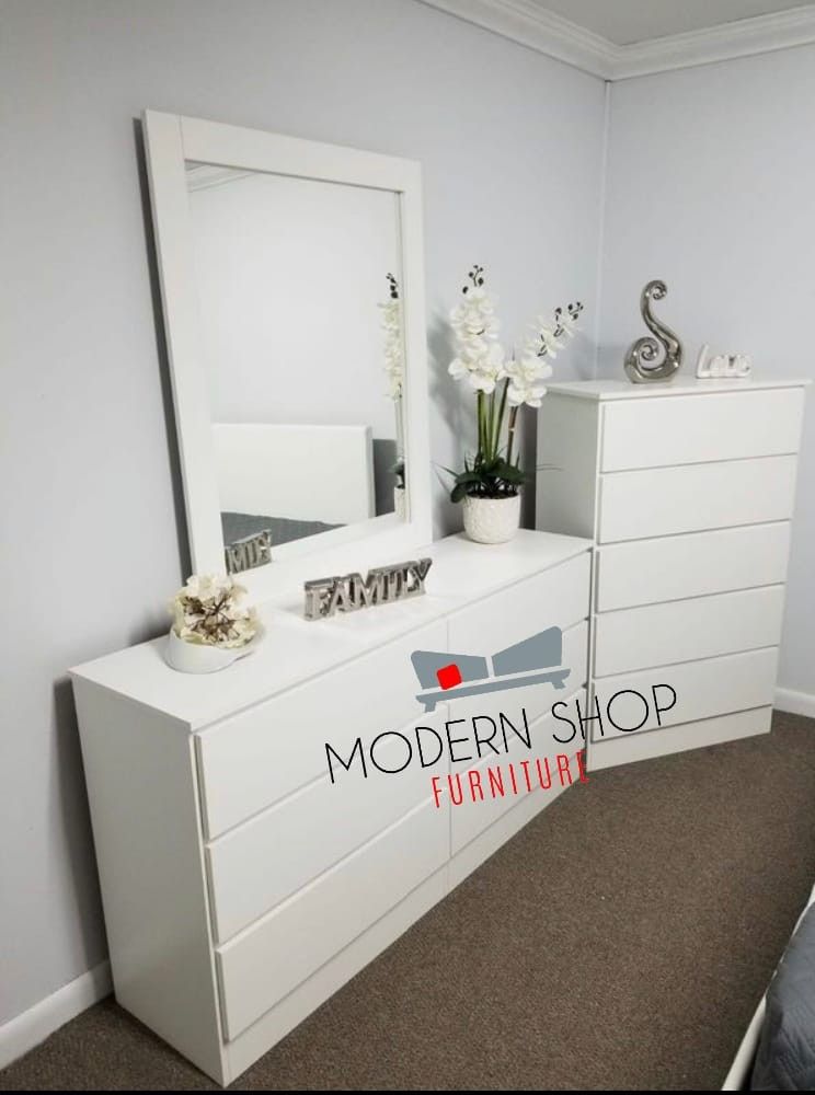 DRESSER WITH MIRROR AND CHEST