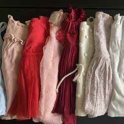 Cute 8 Dresses  6-12 m
