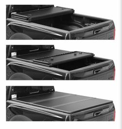 2015–2025 FORD F-150 5.5FT HARD QUAD-FOLD TONNEAU COVER + LIGHTNING