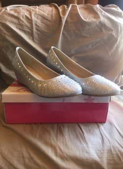 Silver wedges