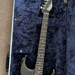 Like new Fender Special Edition Noir Stratocaster HSS Black Solid Body Electric Guitar 