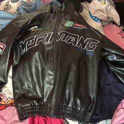 Leather jacket 