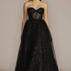 David’s Bridal Black Prom Dress
