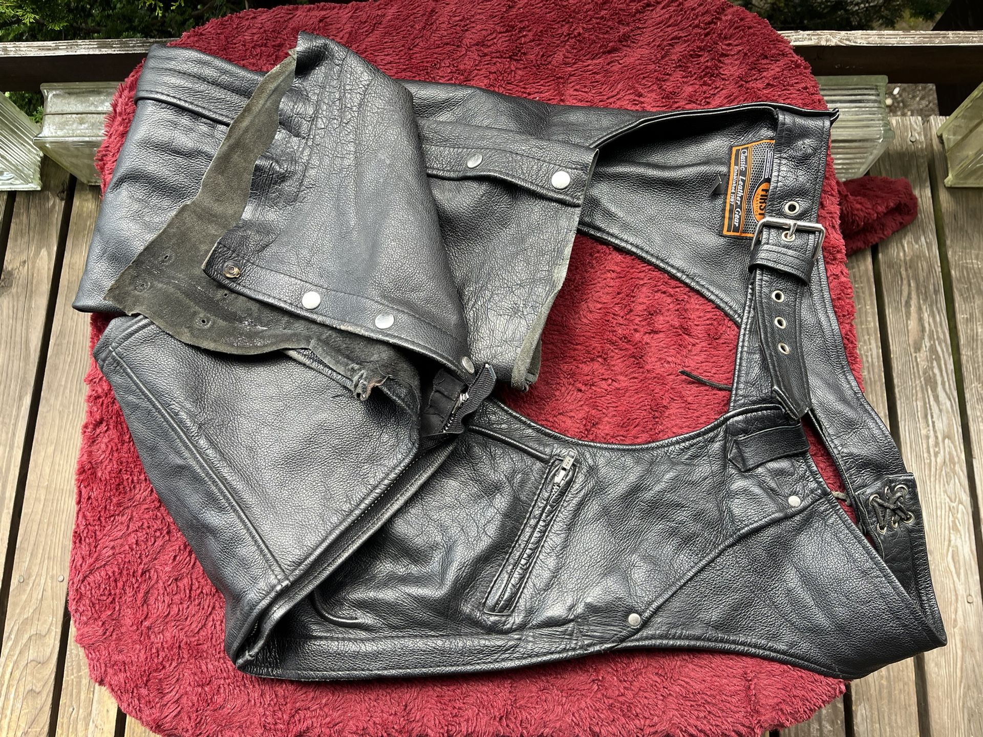 First Classics Brand Black Leather Men’s Chaps Size L