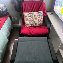 Rocking Chair W/ Ottoman