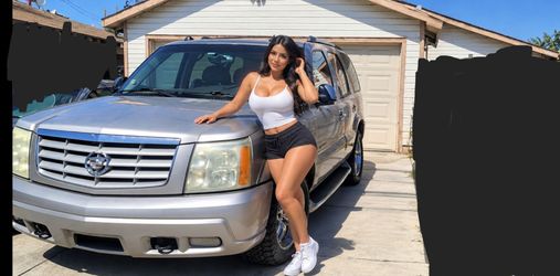 2004 Cadillac Escalade