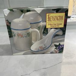 VINTAGE Salt & Pepper Set
