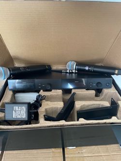 SHURE SLXD4 WIRELESS MICROPHONES BETA 58a LIKE NEW