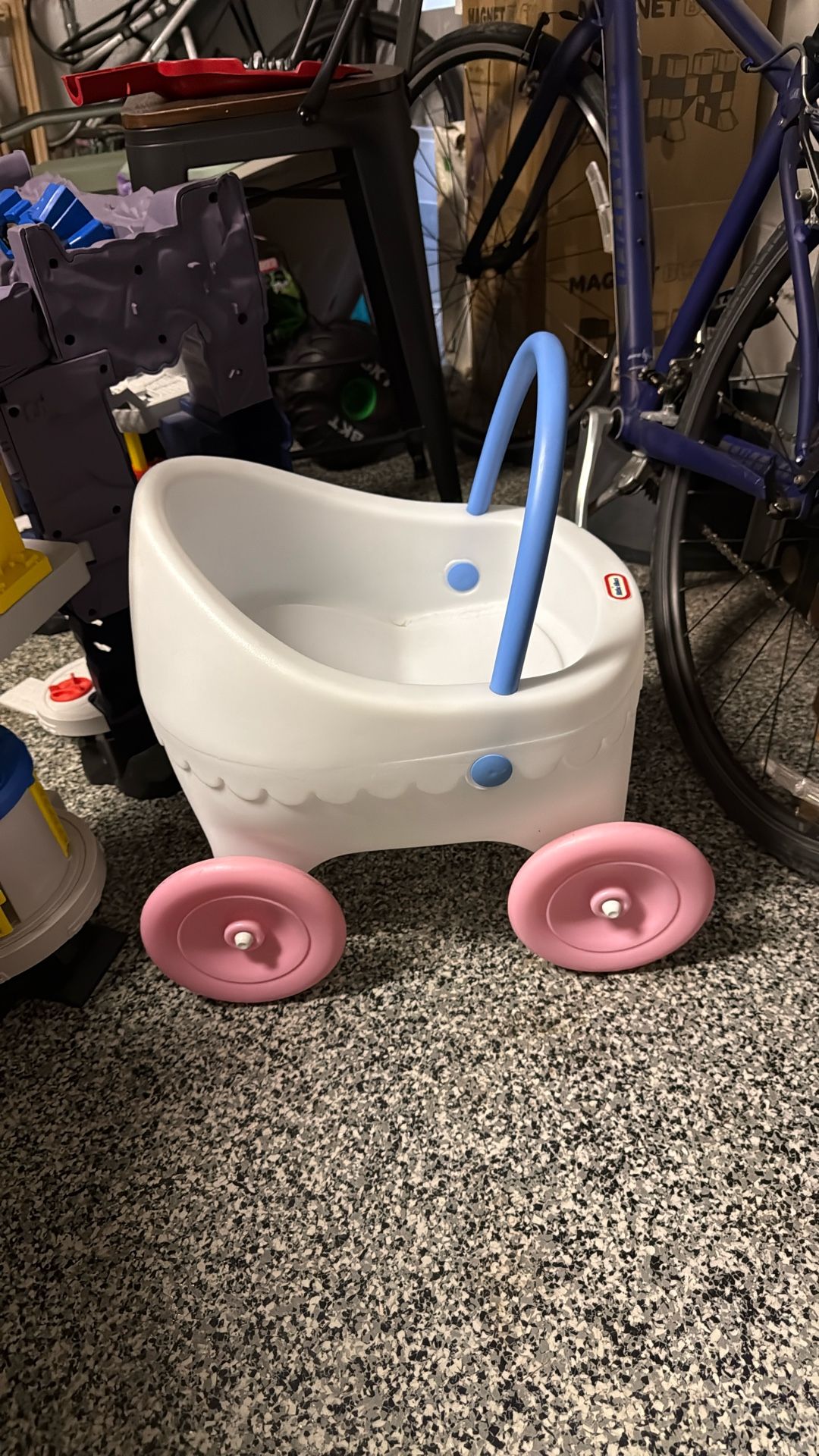 Little Tikes Baby Doll Carriage