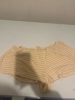 Women yellow striped shorts