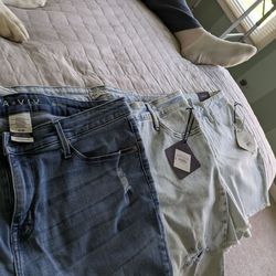 Women's shorts, 2 nwt