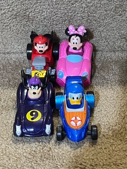 Disney Mickey Minnie Donald Pete die cast Racers cars Roadster Lot of 4