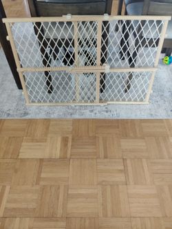 Baby/Pet Gate