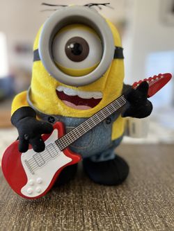 Singing Animated Minion with guitar