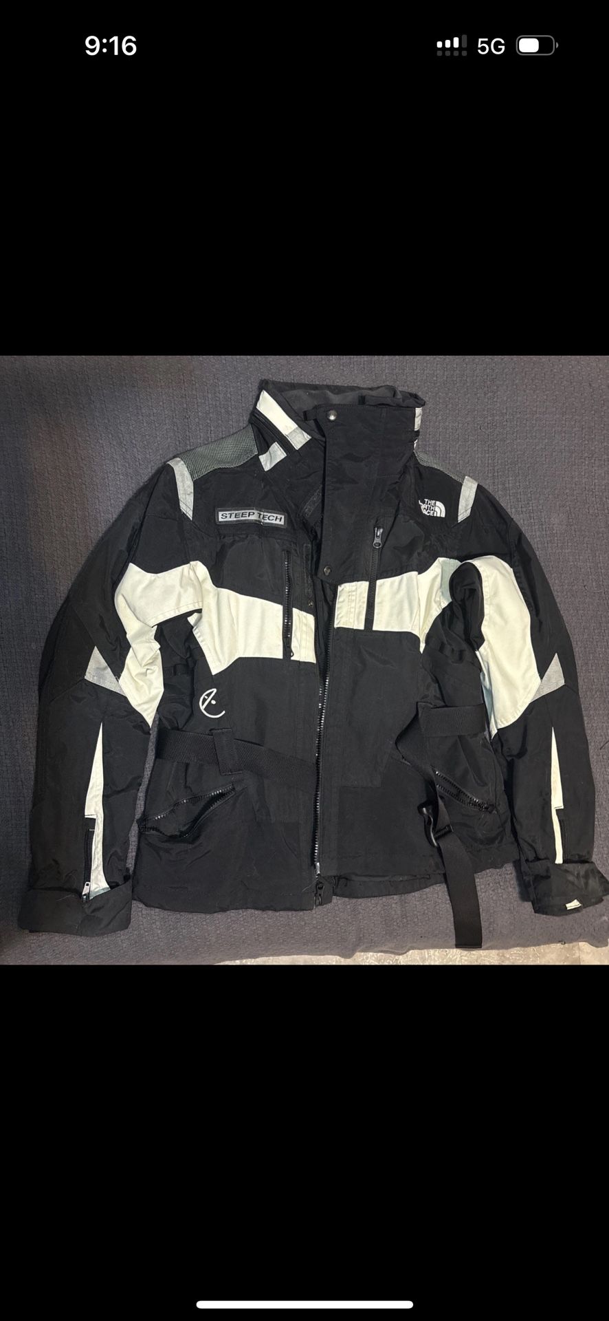 The North Face Steep Tech Women’s Medium Jacket –Vintage 2009 Rare Buckle & Hood