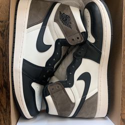 Jordan 1 Mocha