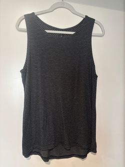 Jockey Women’s Black and Gray Striped Tank Top size large