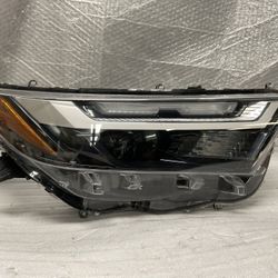 2022,2023,2024 Toyota RAV4 Right Headlight