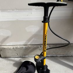 Joe Blow Bike Pump