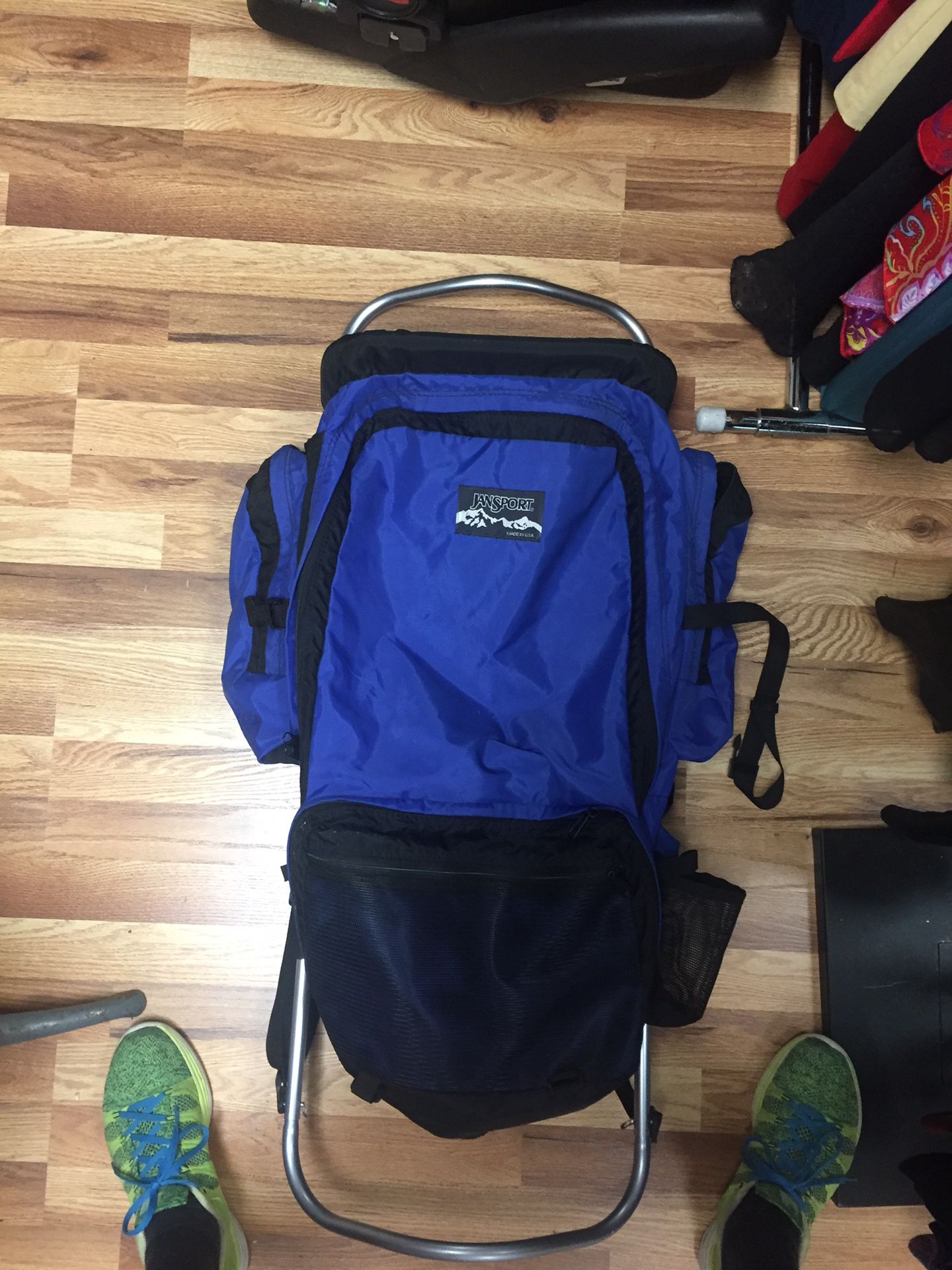 Camping/hiking backpack with external-frame