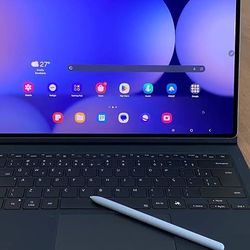 Like Brand New Samsung Galaxy Tab S10 Ultra 256GB 14.6” With Keyboard & Magnetic Pen 