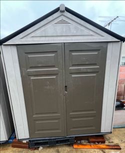 Rubbermaid  shed