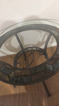 Table & 4 Chairs