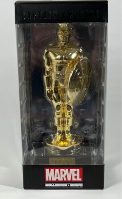 Captain America Gold Statue Trophy Funko Marvel Collector Corps Founder 2015 Exc