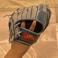 Baseball Glove 