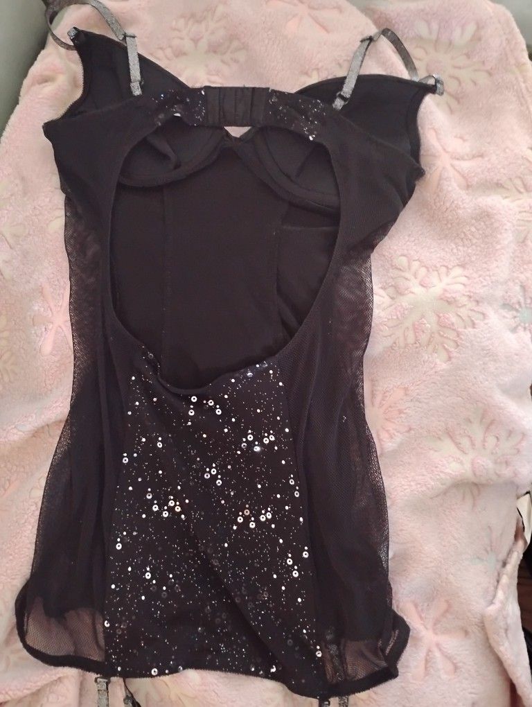 Ladies Black Short Very Sexy Sequined Dress πππ