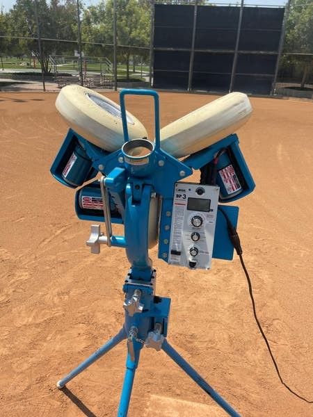 Jugs-Bp3-Pitching-Machine