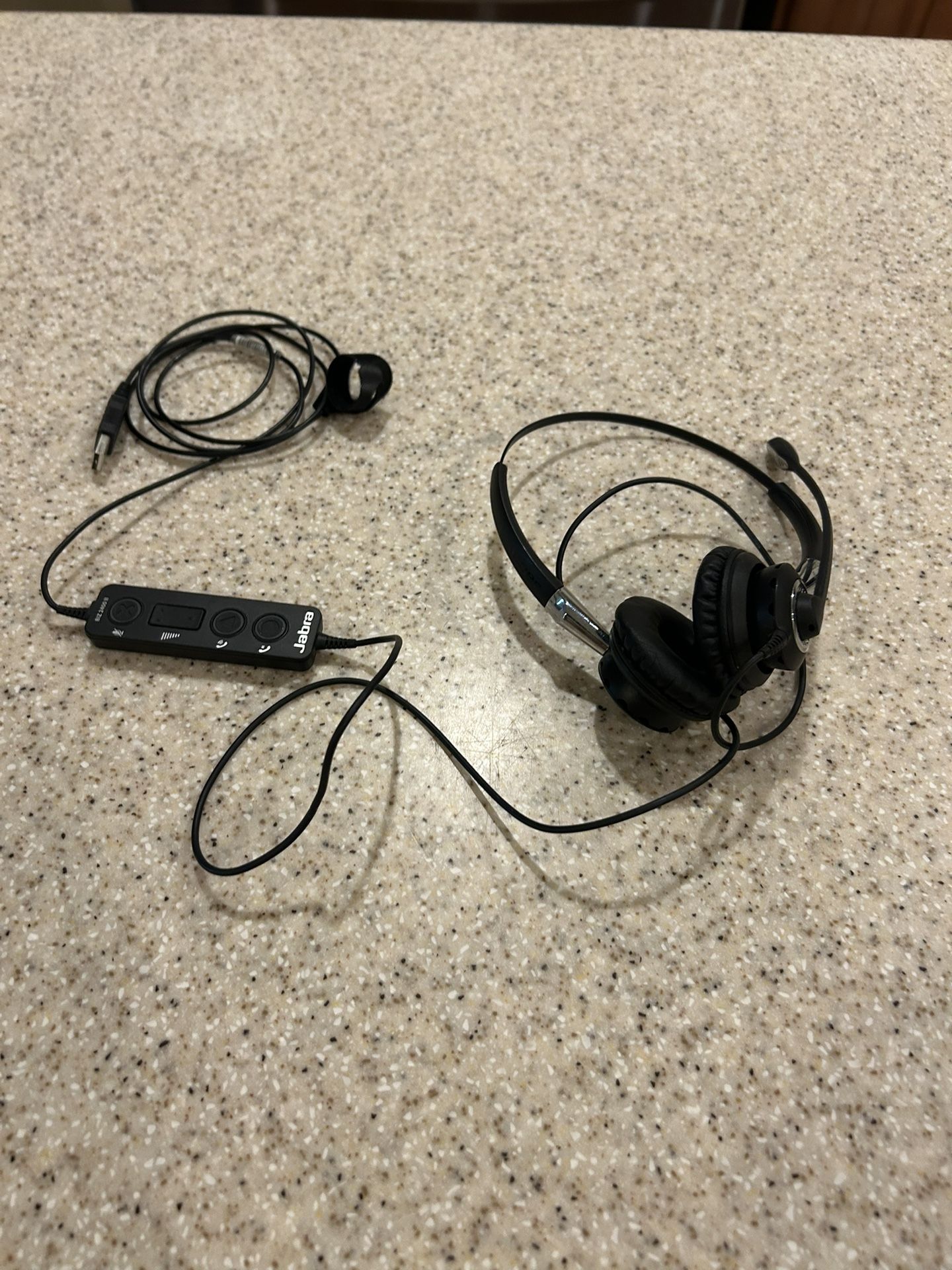 Jabra 2400 II USB Duo CC Wired Call Center Headset