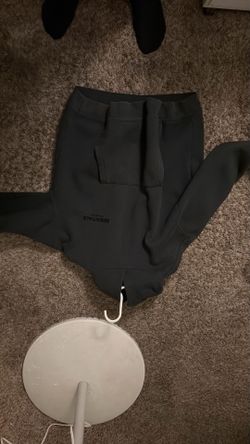 Essential hoodie