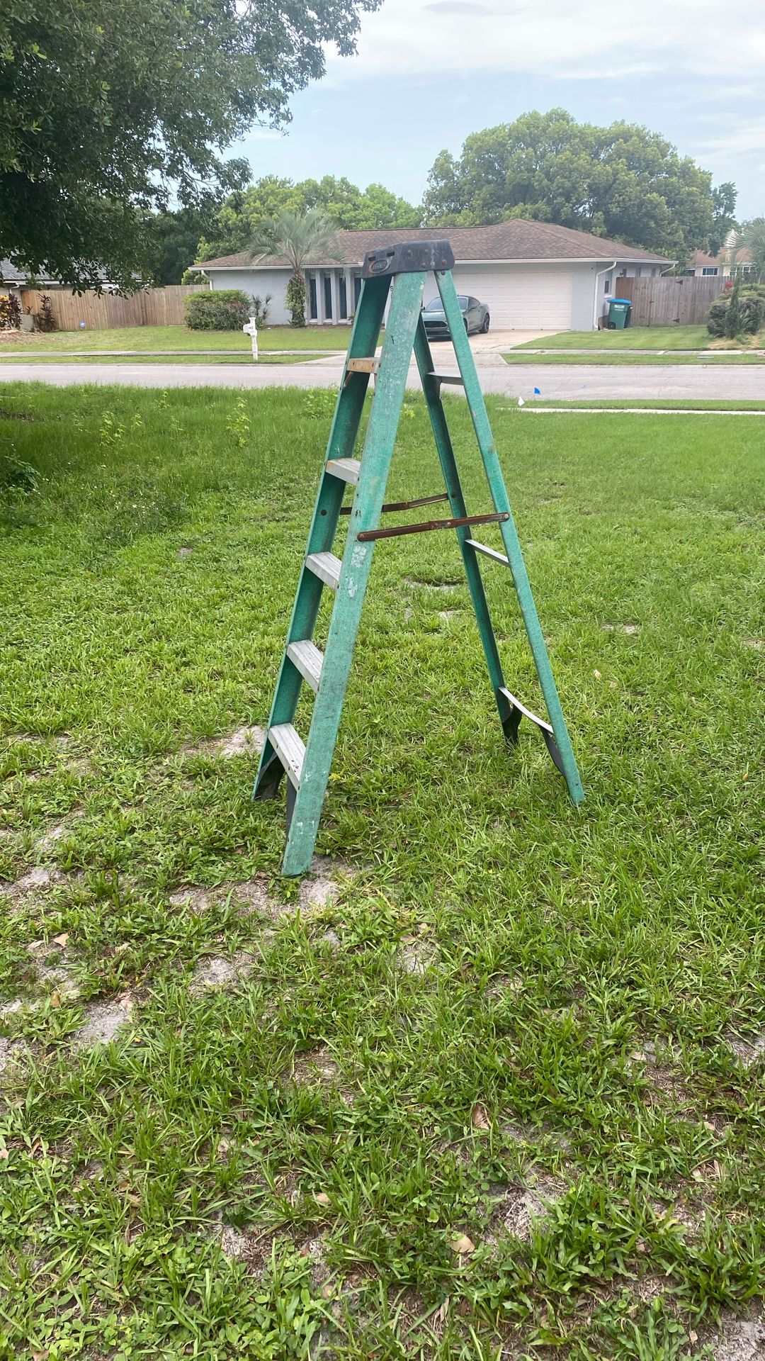 6 foot fiberglass step ladder