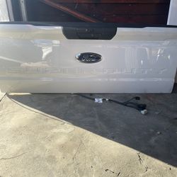 Super Duty Tail Gate F(contact info removed) 