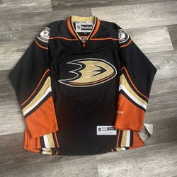 Men’s Anaheim Ducks Black Home Jersey L