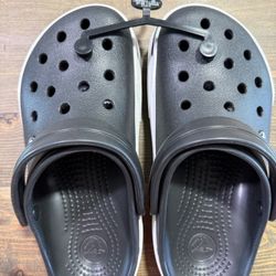 Black Crocs Size Men’s 5/Womens 7