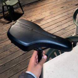 Blackburn Seat With Seatpost