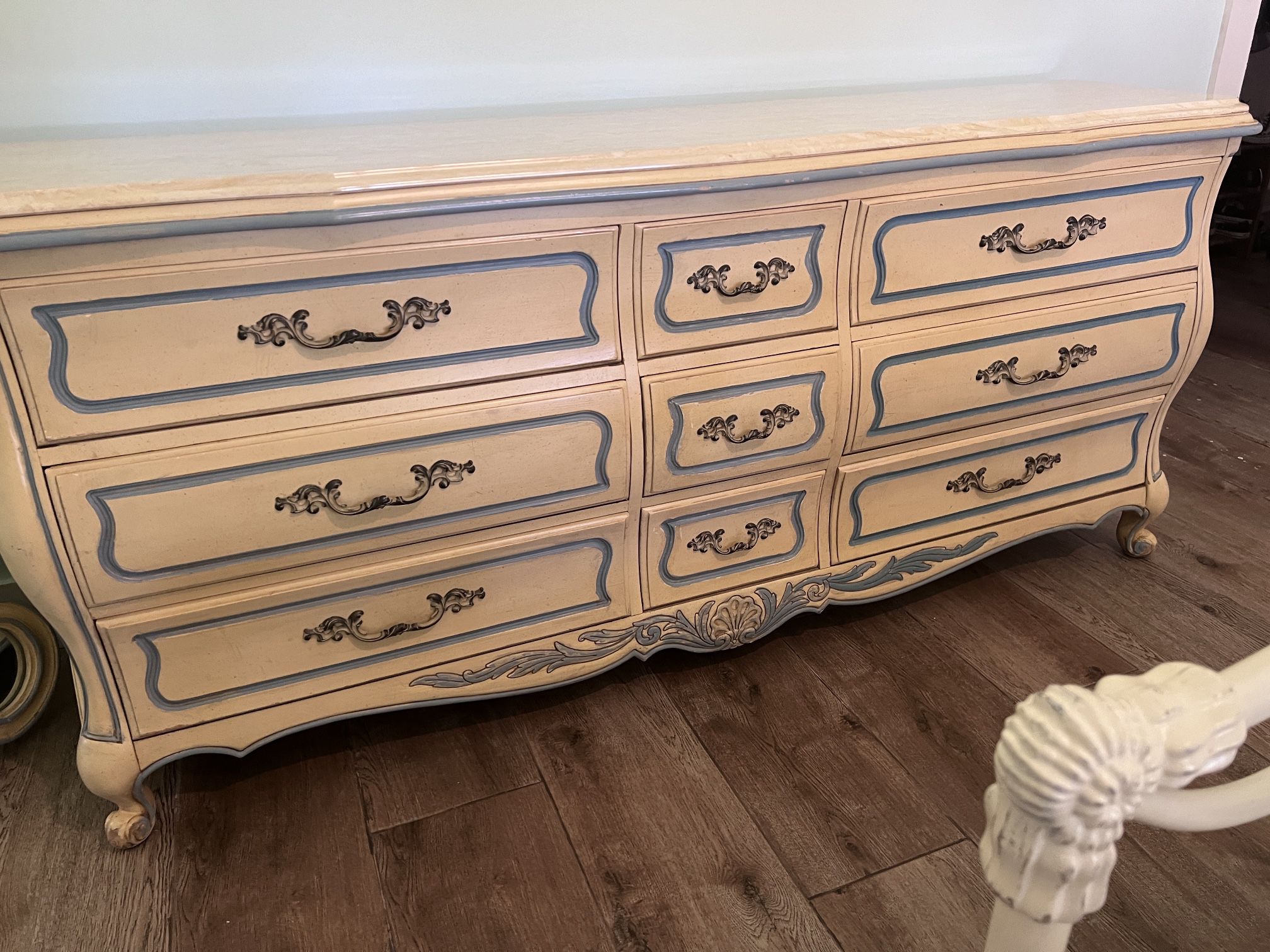 Unique Vintage French Style Dresser/Mirror (Hickory Brand)