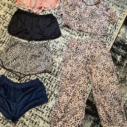 Women’s Clothing Size, Large Satin And Velvet