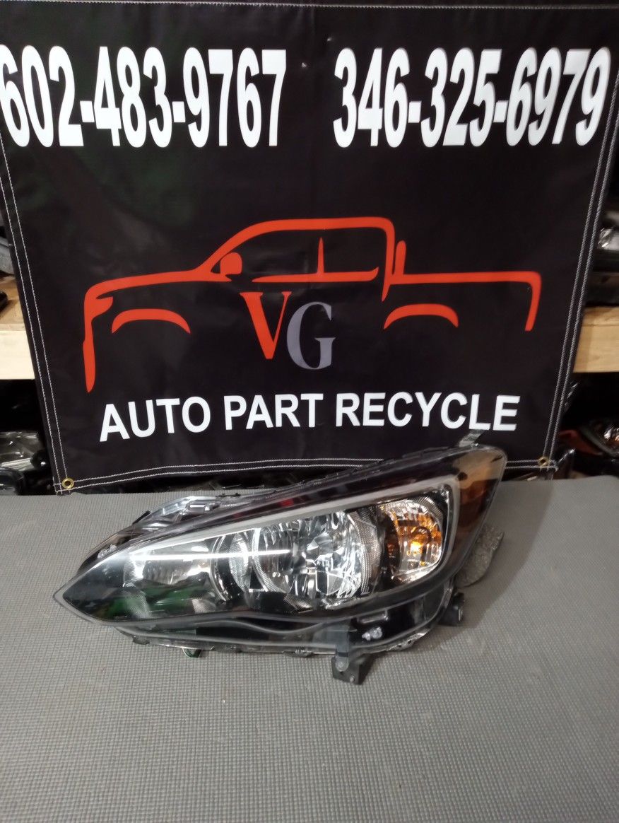 Headlights Subaru Crostreck 2018 A 2023